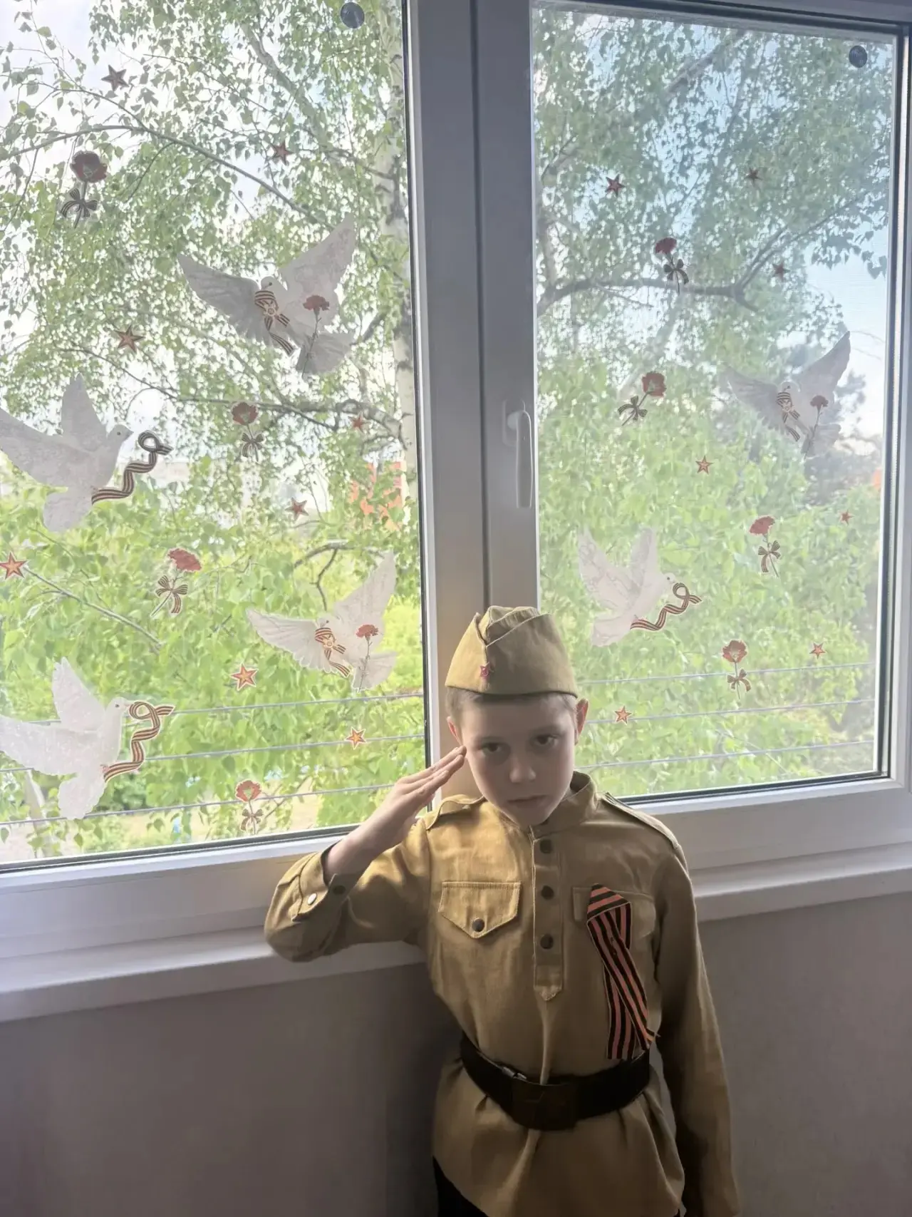 Акция «Окна Победы» Пивень Иван 2Г класс . #нацпроектмолодежь01  #МолодежьАдыгеи 📩  Присоединяйтесь 