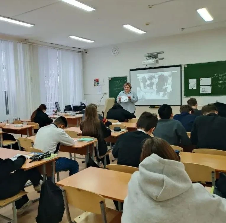 В Еткульской школе продолжается работа в рамках месячника военно-патриотического воспитания. В этом 