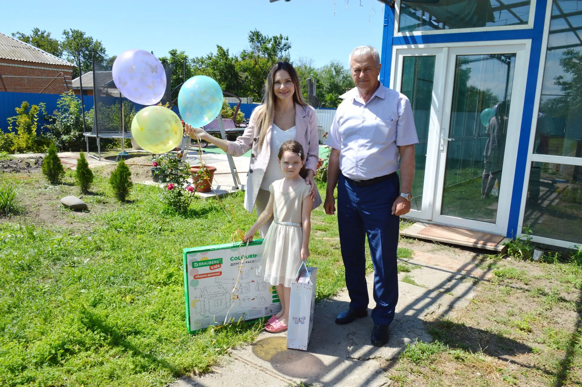 6 лет сегодня исполнилось Ситкалиевой Кире– дочери  нашего земляка-Героя Мурата Ситкалиева, погибшег