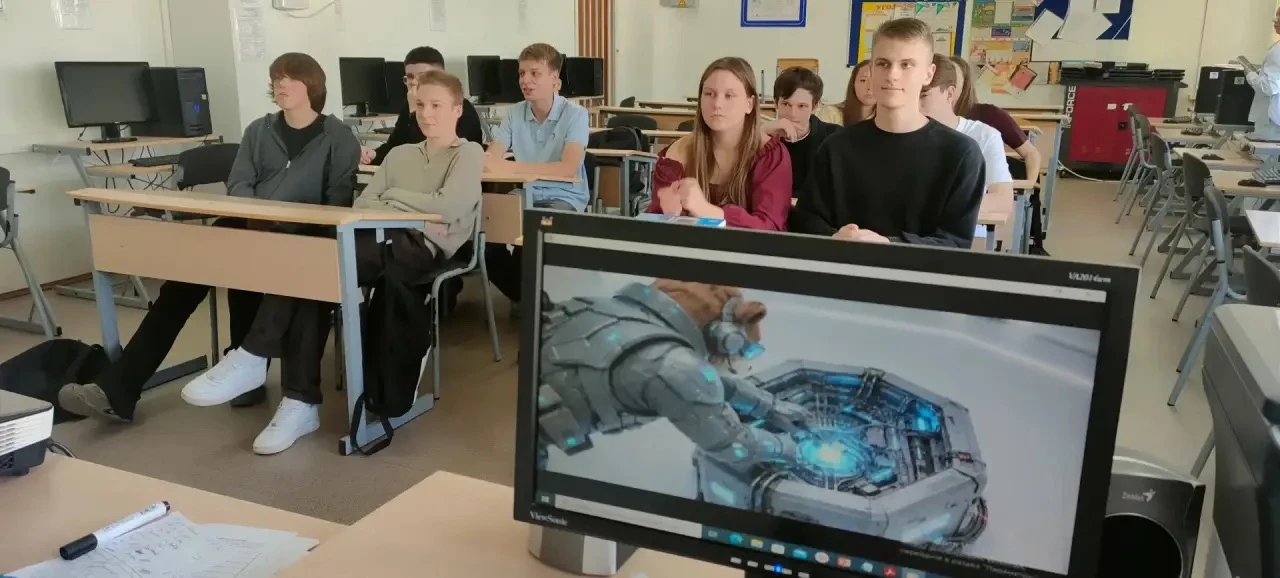 Глебовская школа — за безопасное цифровое будущее! 💻🛡️