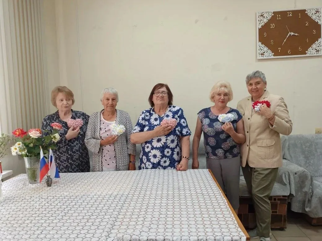 В Международный день дружбы в КУВО «УСЗН Железнодорожного района» состоялась теплая встреча. В знак 