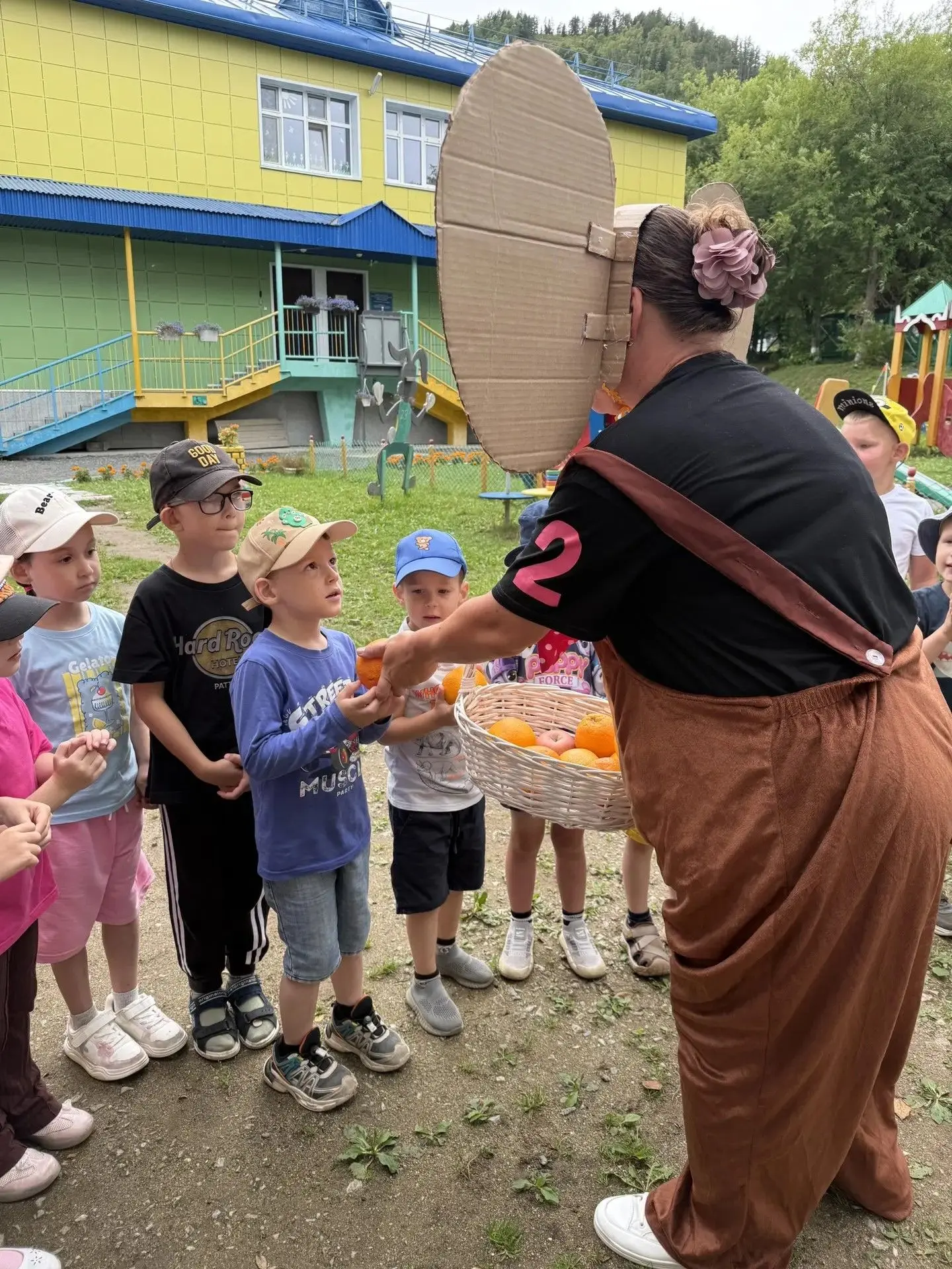 🎈Прекрасное событие в нашем детском саду - День рождения Чебурашки.