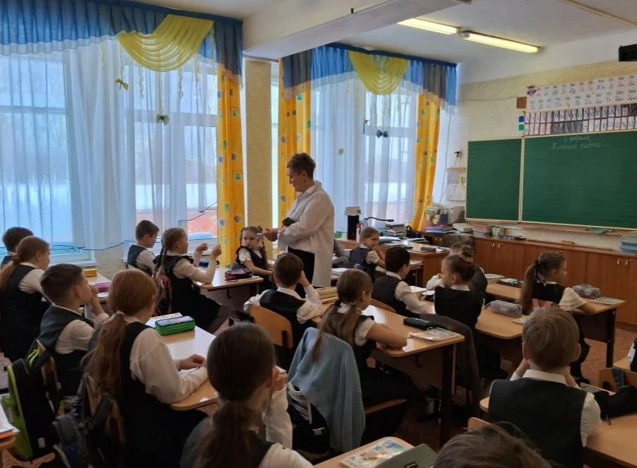 🌷 Поздравления от родителей в День школьного содружества. "Я желаю школе самых добрых учеников и род