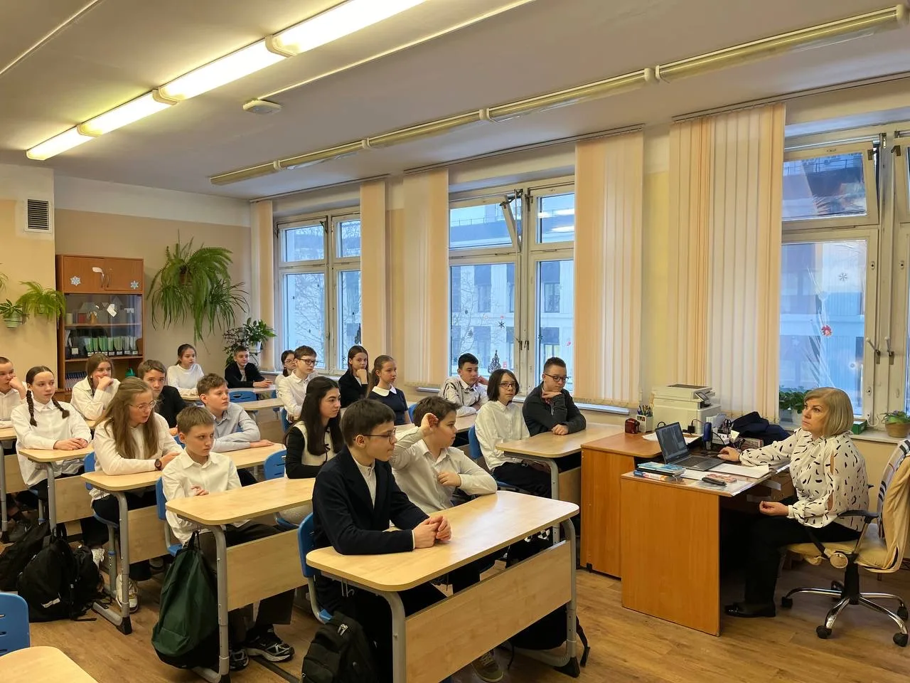 👩‍💻 ЦИФРОВОЙ ЩИТ — БЕЗОПАСНОСТЬ В СЕТИ ДЛЯ КАЖДОГО  ➡️ Сегодня в рамках проекта «Разговоры о важном»