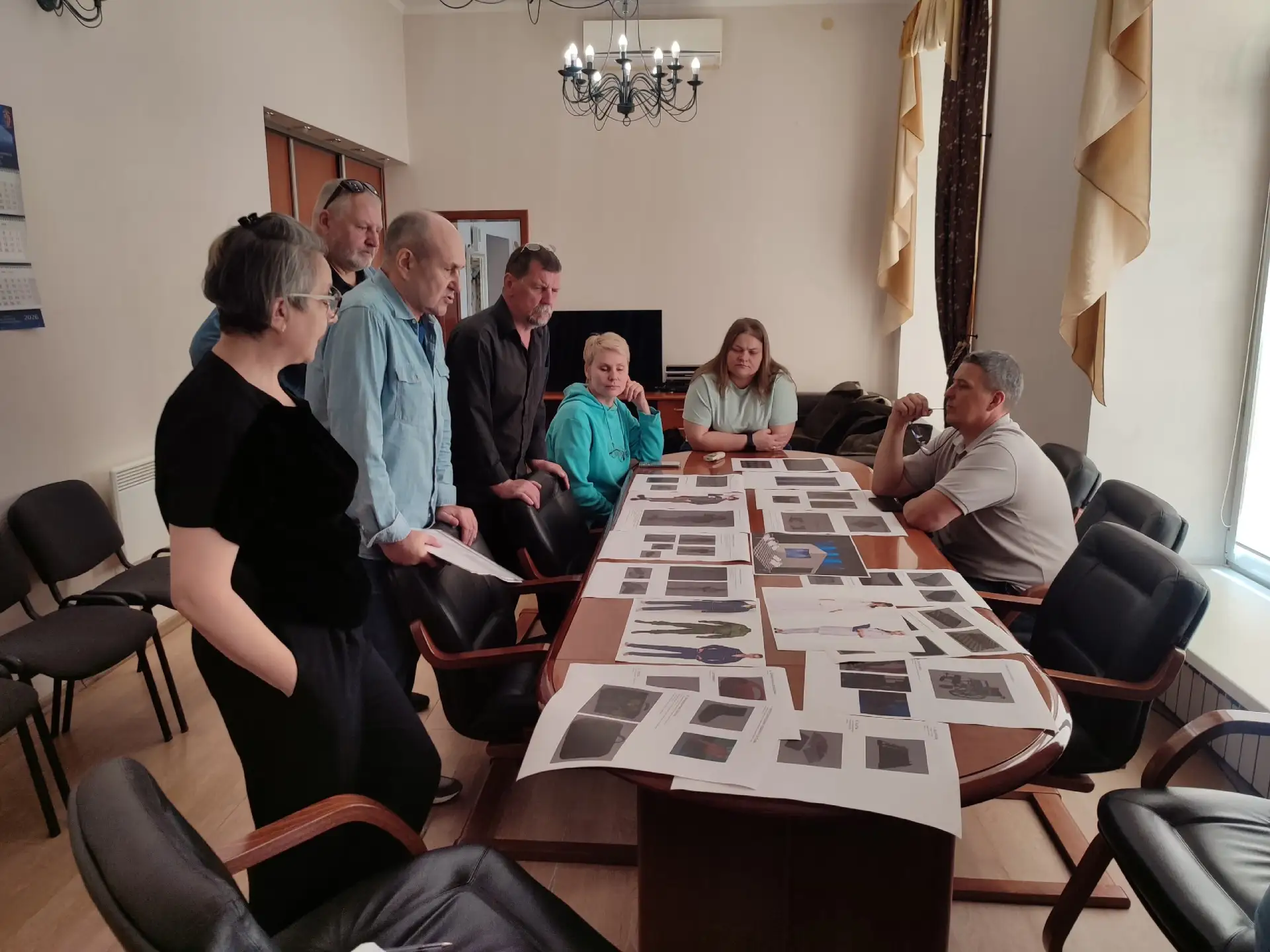 🇷🇺ГОТОВИМ ПРЕМЬЕРУ ОБ УЧАСТНИКАХ СВО

🏰Первой премьерой следующего сезона на экспериментальной сц