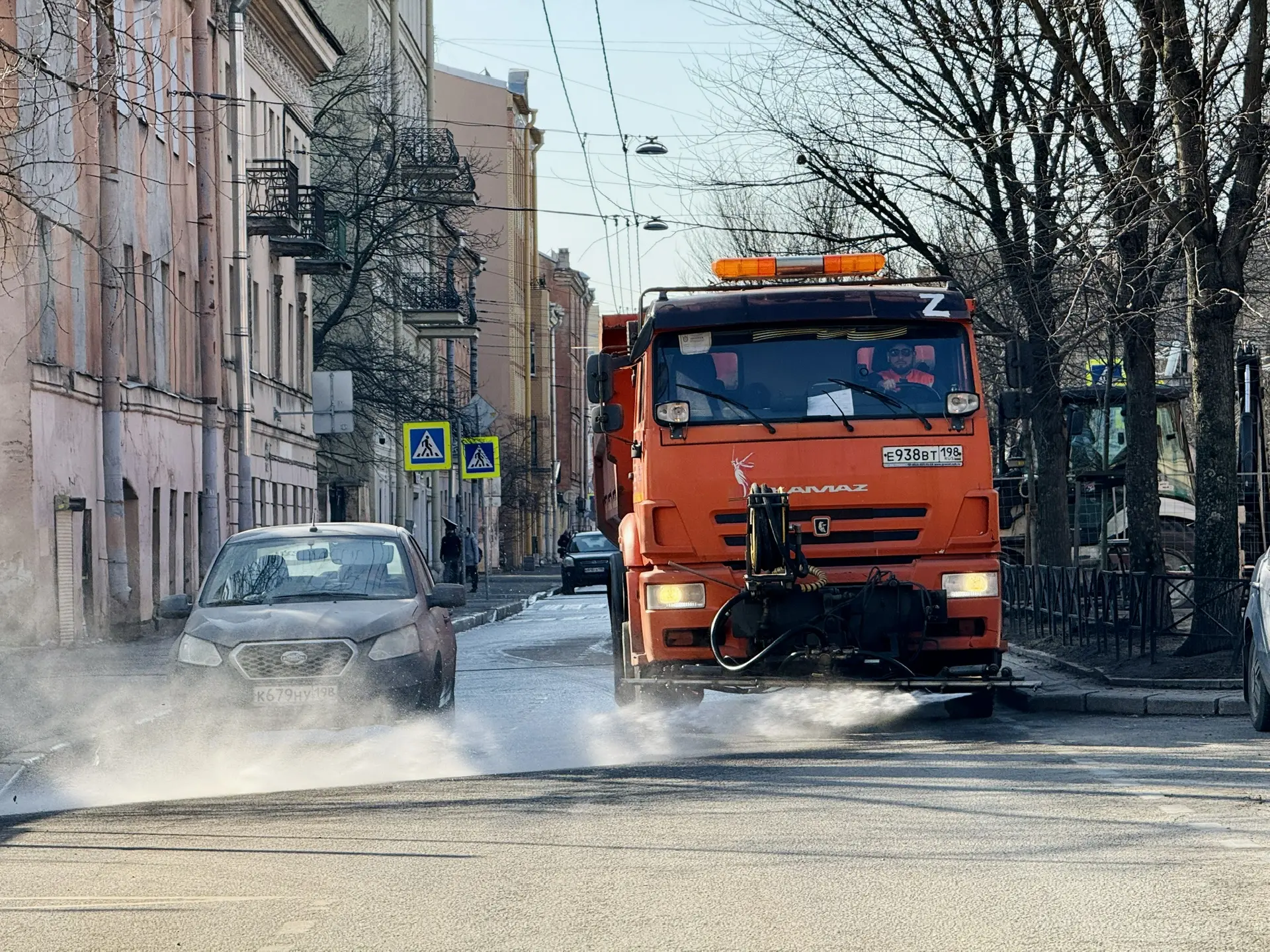 Доброго солнечного субботнего дня! ☀️  Сегодня в рабочих планах — проинспектировать два района: Цент