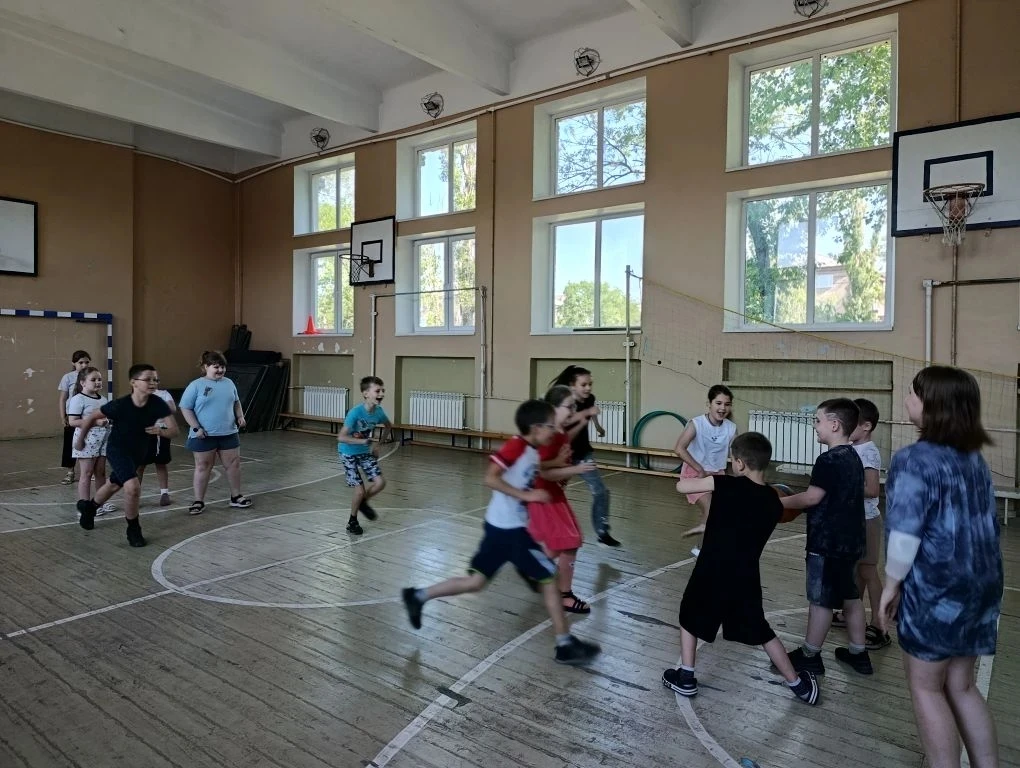 Седьмой день нашей пришкольной  площадки посвящен теме дружбы, под названием "Код Дружб...