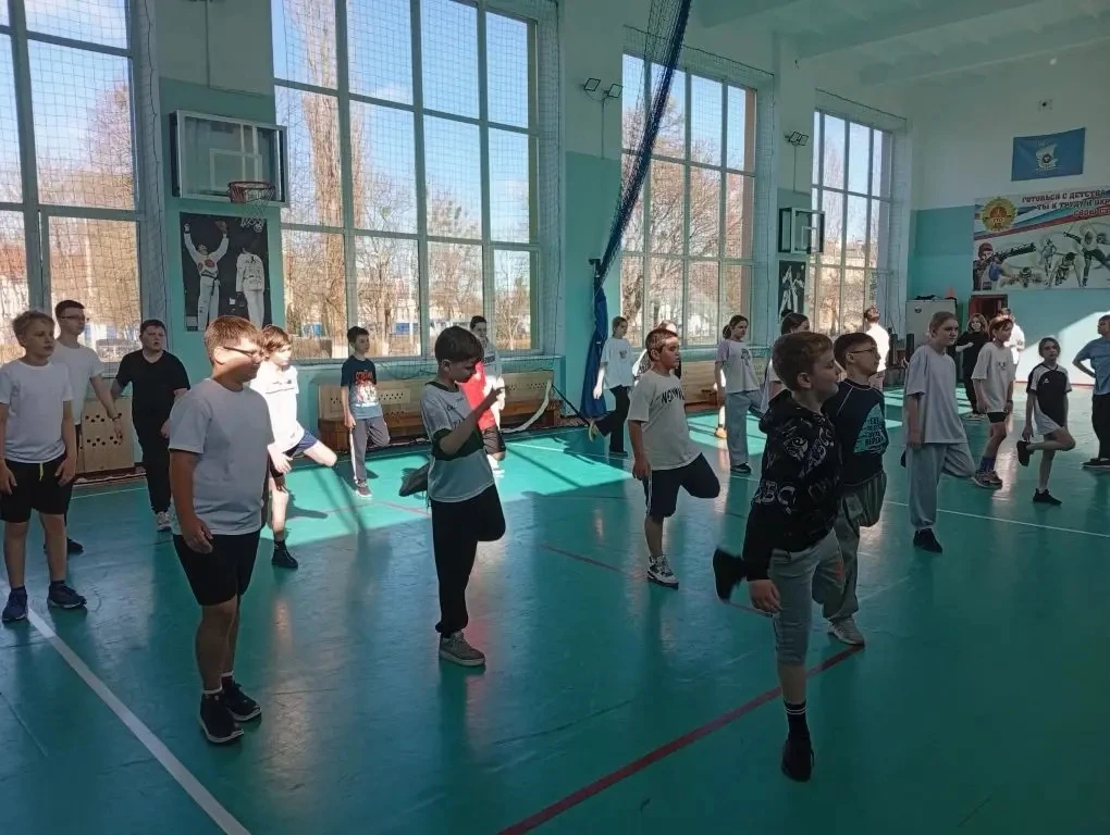 🌟 Всемирный день здоровья — отмечаем активно! 🌟  В нашей школе с 6 по 10 апреля проходят «Весёлые ст