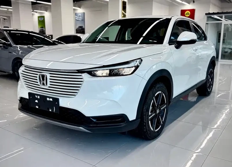 Покупка в Китае для клиентов из Омской области

Honda Vezel 

Дата выпуска: 05.2023 г.
Пробег: 37 км