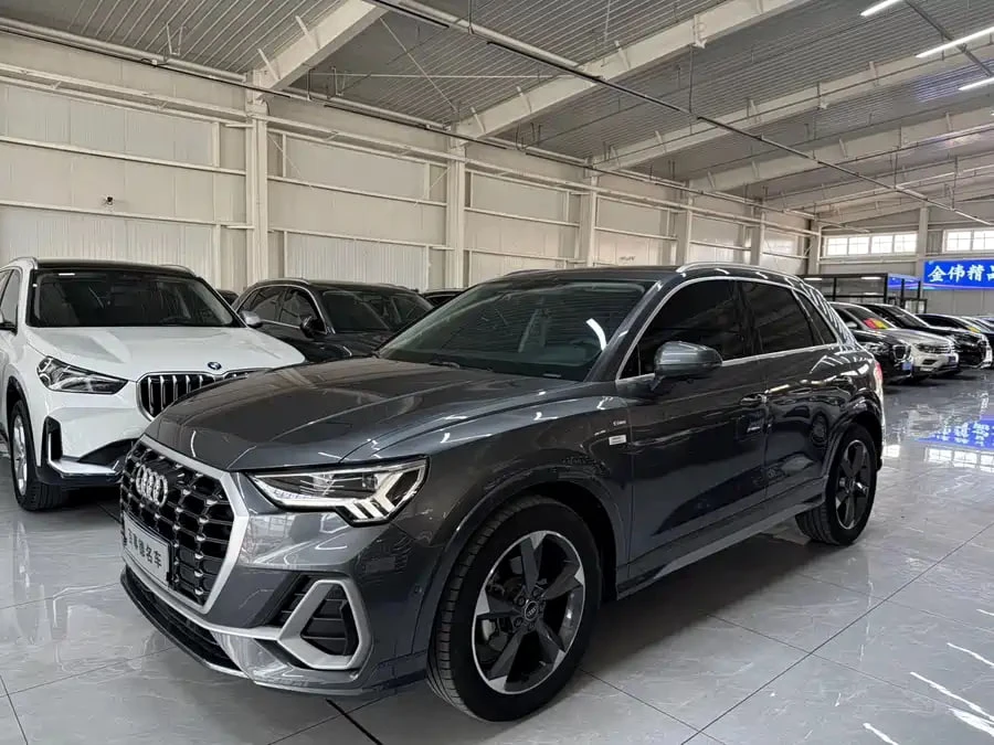 Audi Q3 35 TFSI fashion and dynamic type