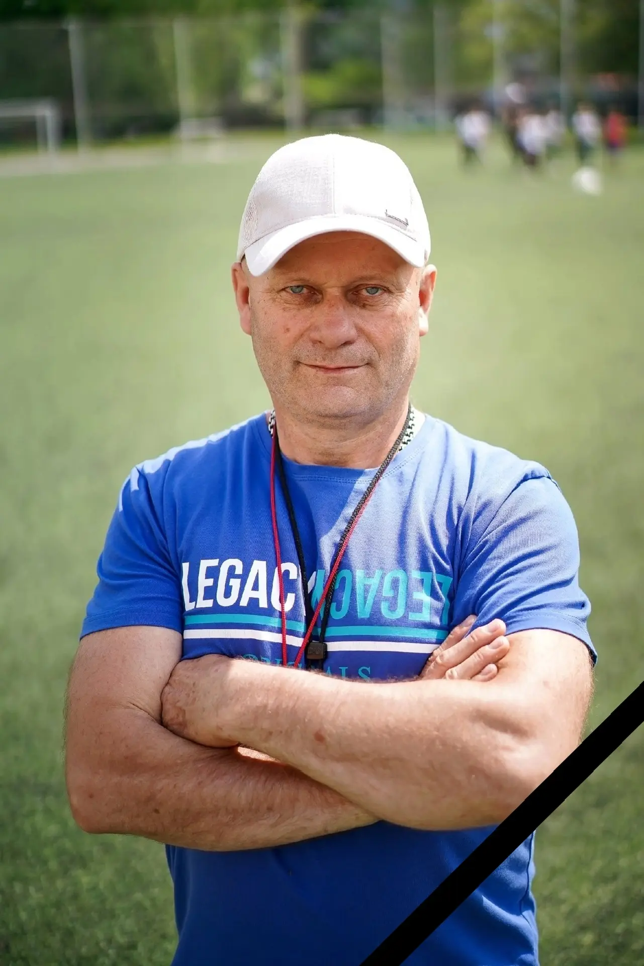 Ушёл человек — и пусто вдруг вокруг, Виктор Анатольевич, ты был нам как друг. Добрым, отзывчивым, му