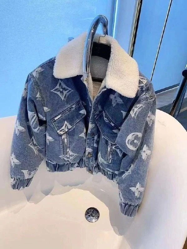 Джинс  LV всего 1320₽/м