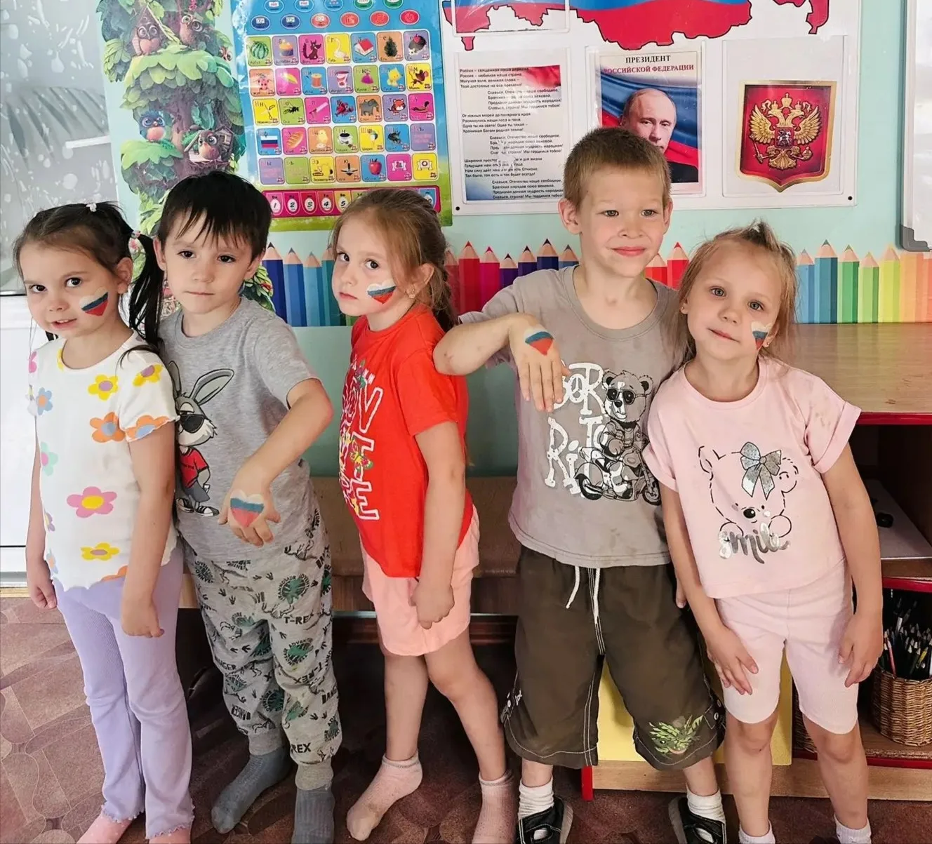 «Капитошка зажигает триколор!» 🇷🇺