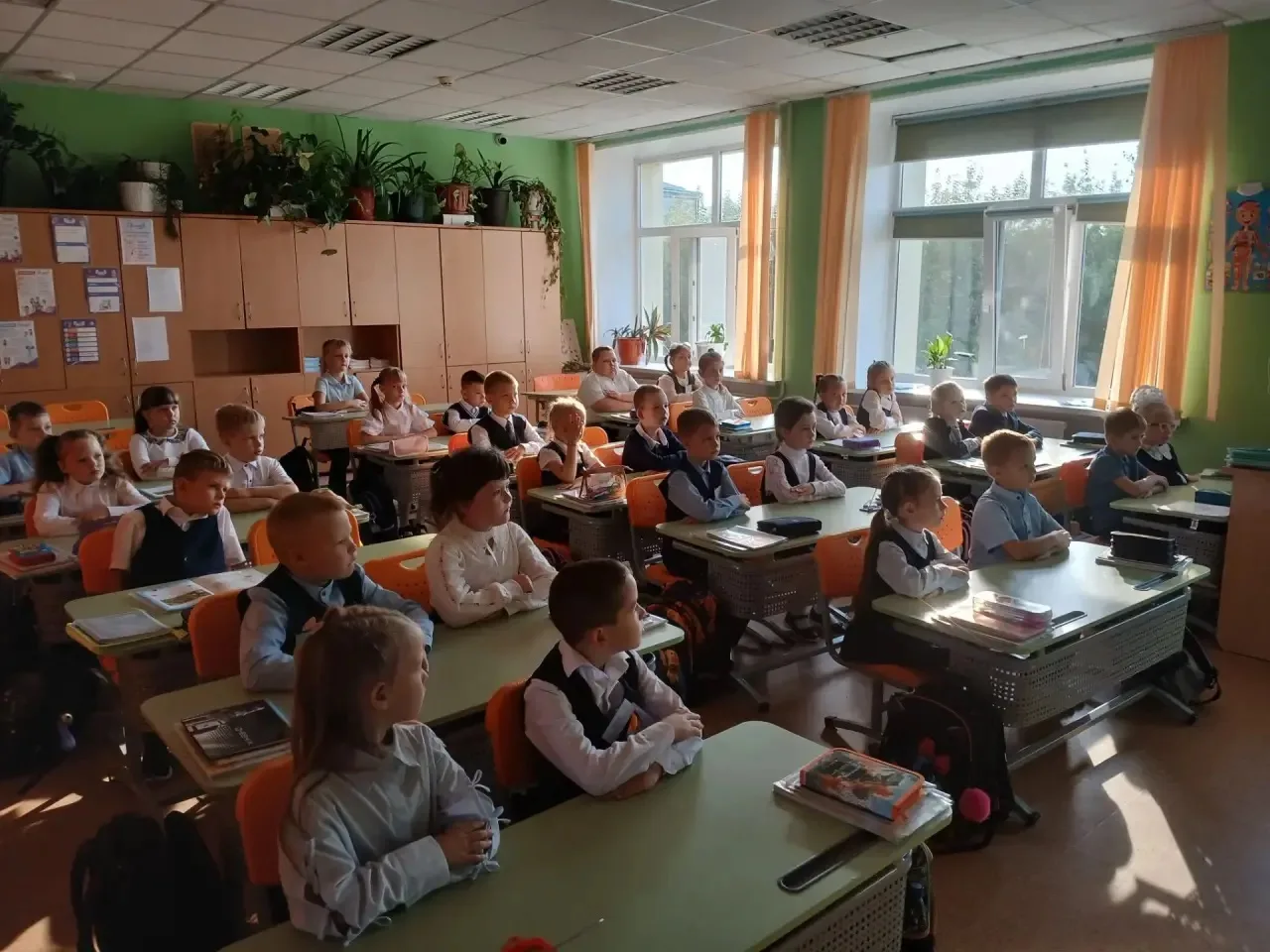 РАЗГОВОРЫ О ВАЖНОМ🇷🇺📢В нашей школе прошел очередной увлекательный урок внеурочной де...