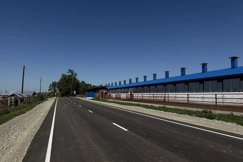 Более 18,5 миллиона рублей направили на строительство подъезда к алтайскому сельхозкооп...