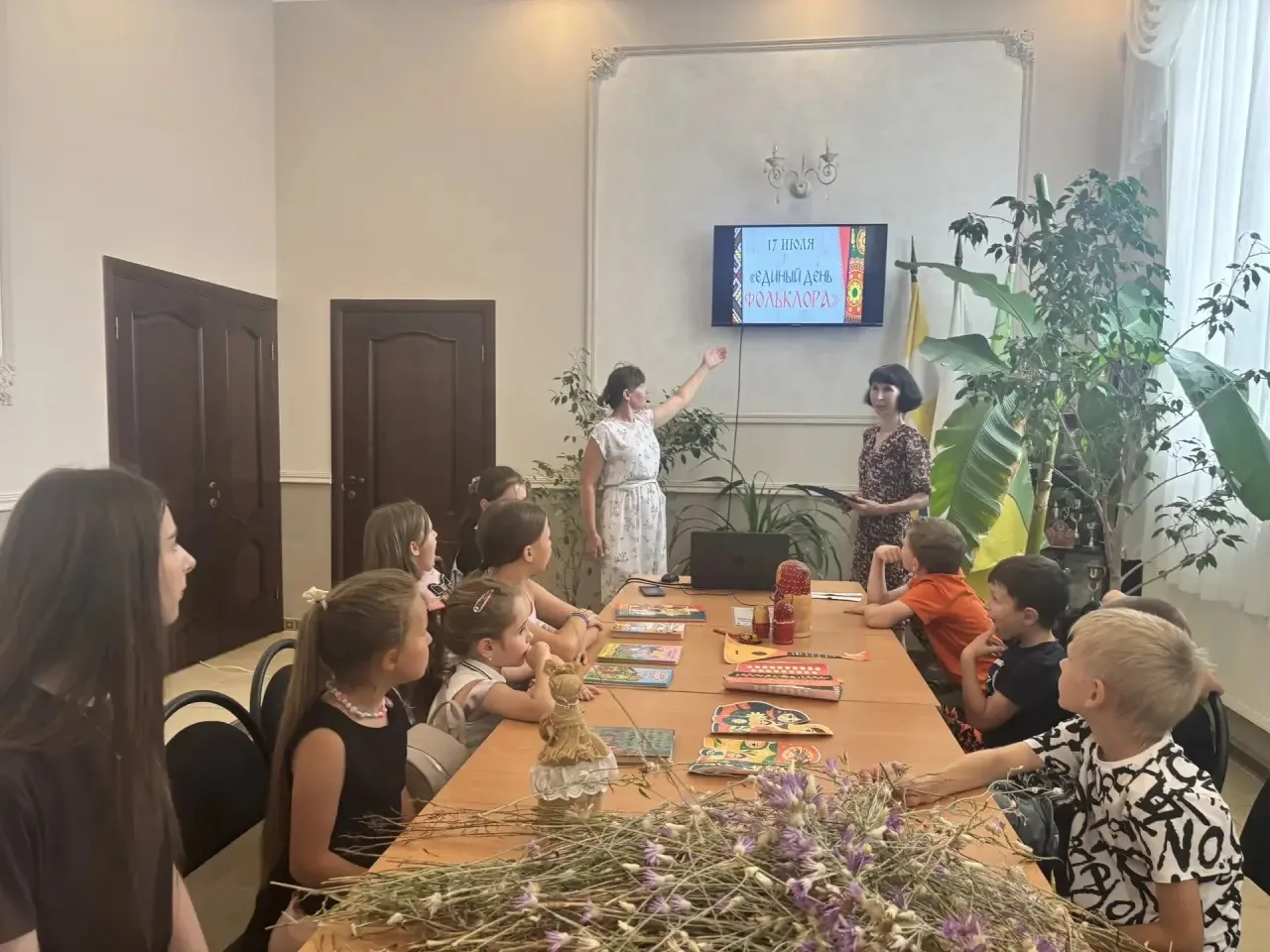 🎉Сегодня наши воспитанники отправились в Дом культуры села Орловки — и попали в настоящую сказку! �
