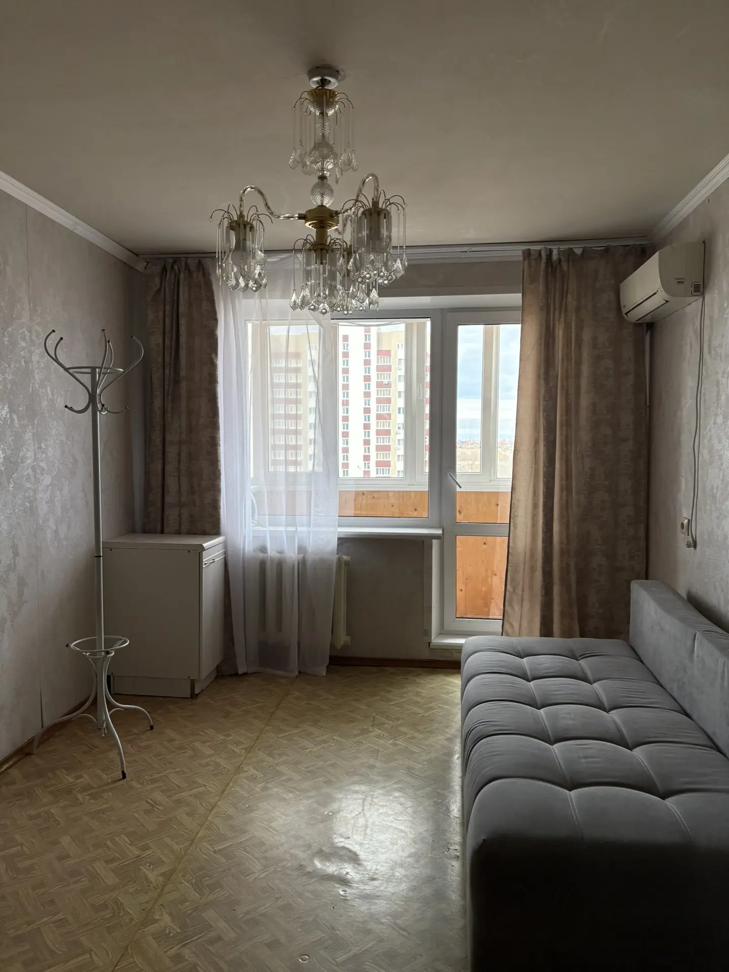 Предлагаю к продаже квартиру по адресу улица Авиационная,  14/1, этаж 4, состояние хорошее. Продаетс