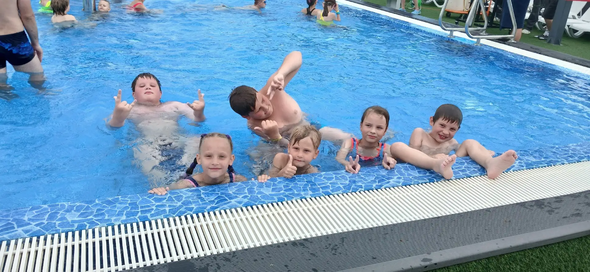 ☀️ Рубрика #ГдеЯЭтимЛетом продолжает собирать ваши тёплые воспоминания! ☀️

Сегодня мы хотим поделит