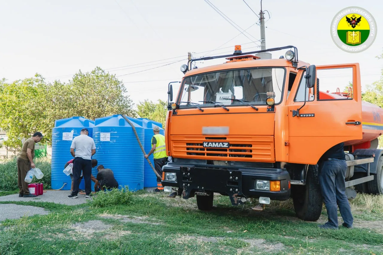 В связи со слабым давлением воды в централизованной водопроводной сети продолжаем работ...