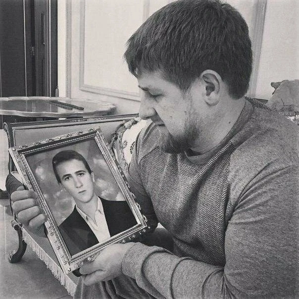 Сегодня мы вспоминаем одного из достойных сыновей чеченского народа, старшего сына Перв...