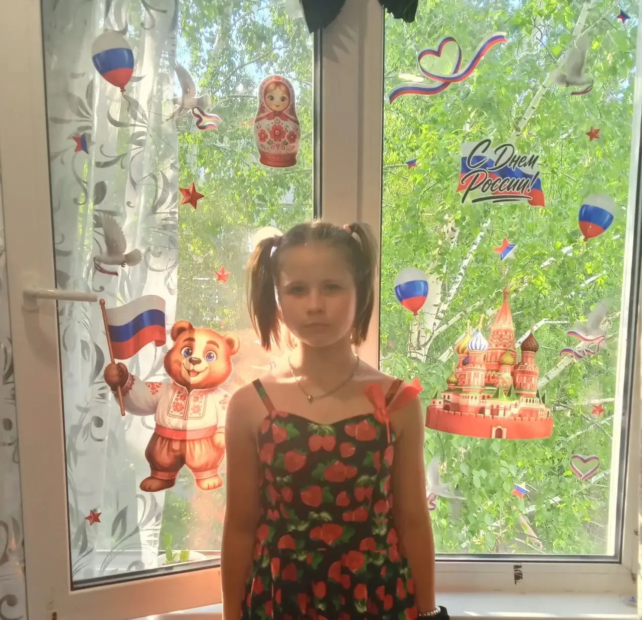 🇷🇺 «ОКНА РОССИИ»

🪟🇷🇺Метальниковы Яна и Дима принимают участие во Всероссийской акции «Окна Рос
