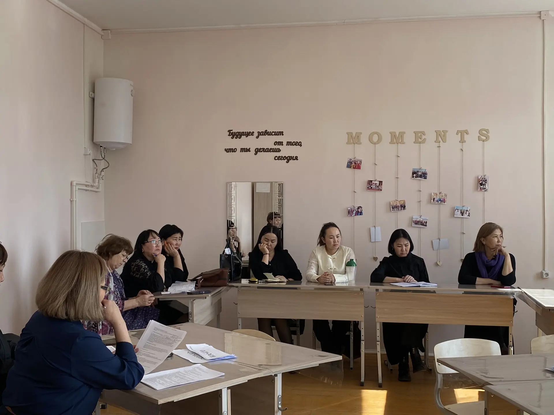 📚 Семинар учителей русского языка и литературы  Сегодня в нашей школе, помимо семинара учителей исто