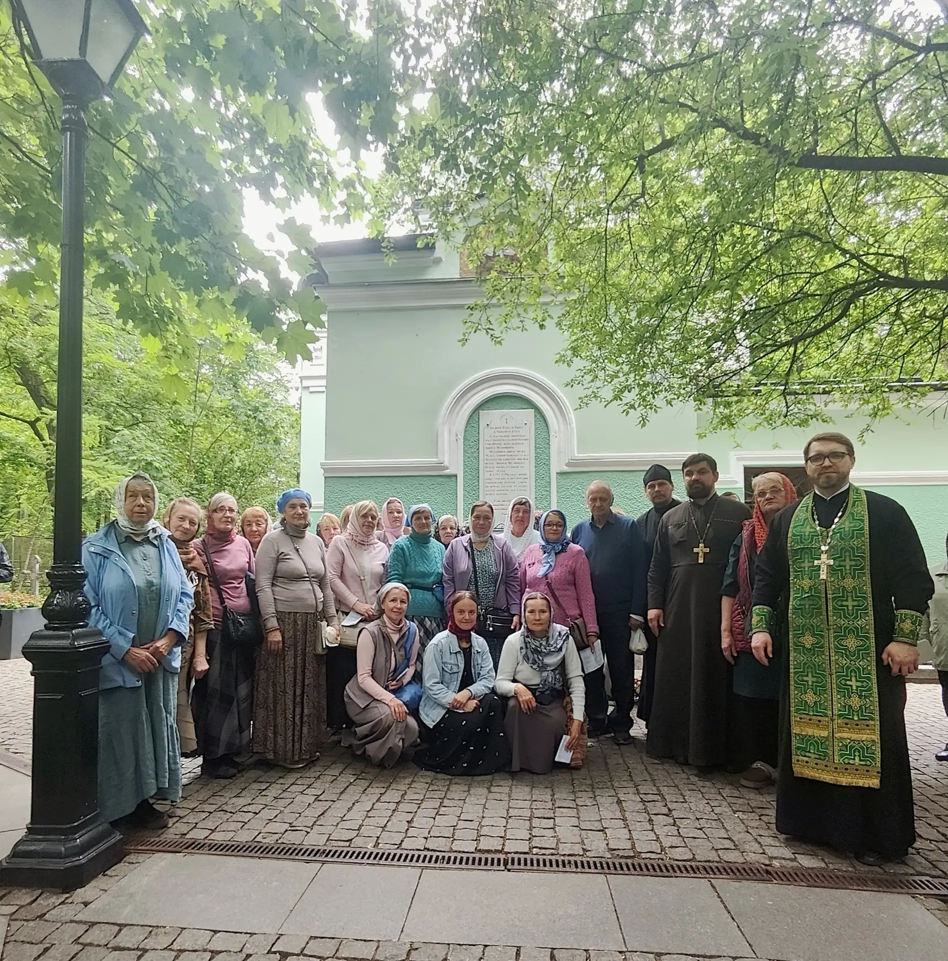 🕊️ ИЗ МИНСКА К СВЯТОЙ КСЕНИИ

Группа верующих из Минского Свято-Духова кафедрального собора во глав