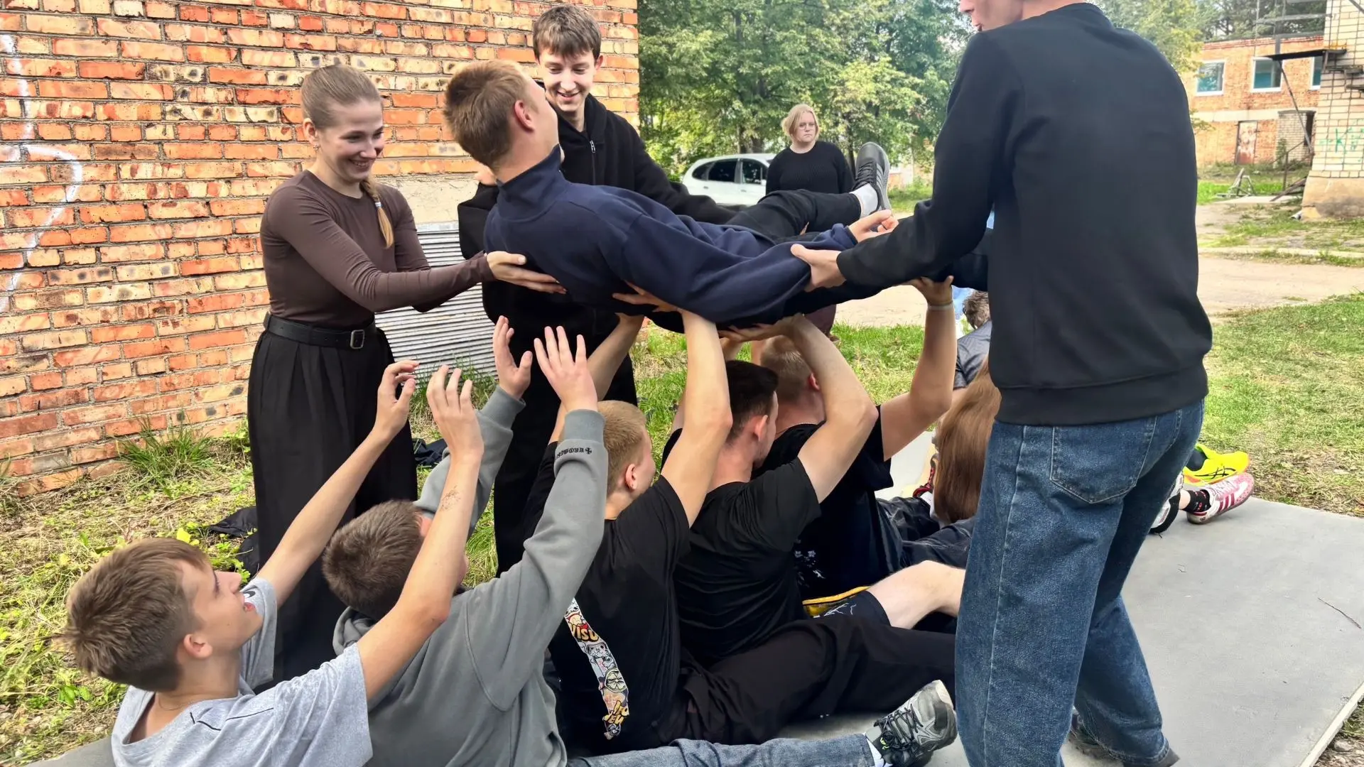 Сегодня в нашем колледже было по-настоящему шумно, весело и очень дружно! 🎉😄
