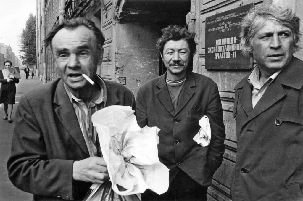 На улице Розенштейна. Ленинград, 1980-е.