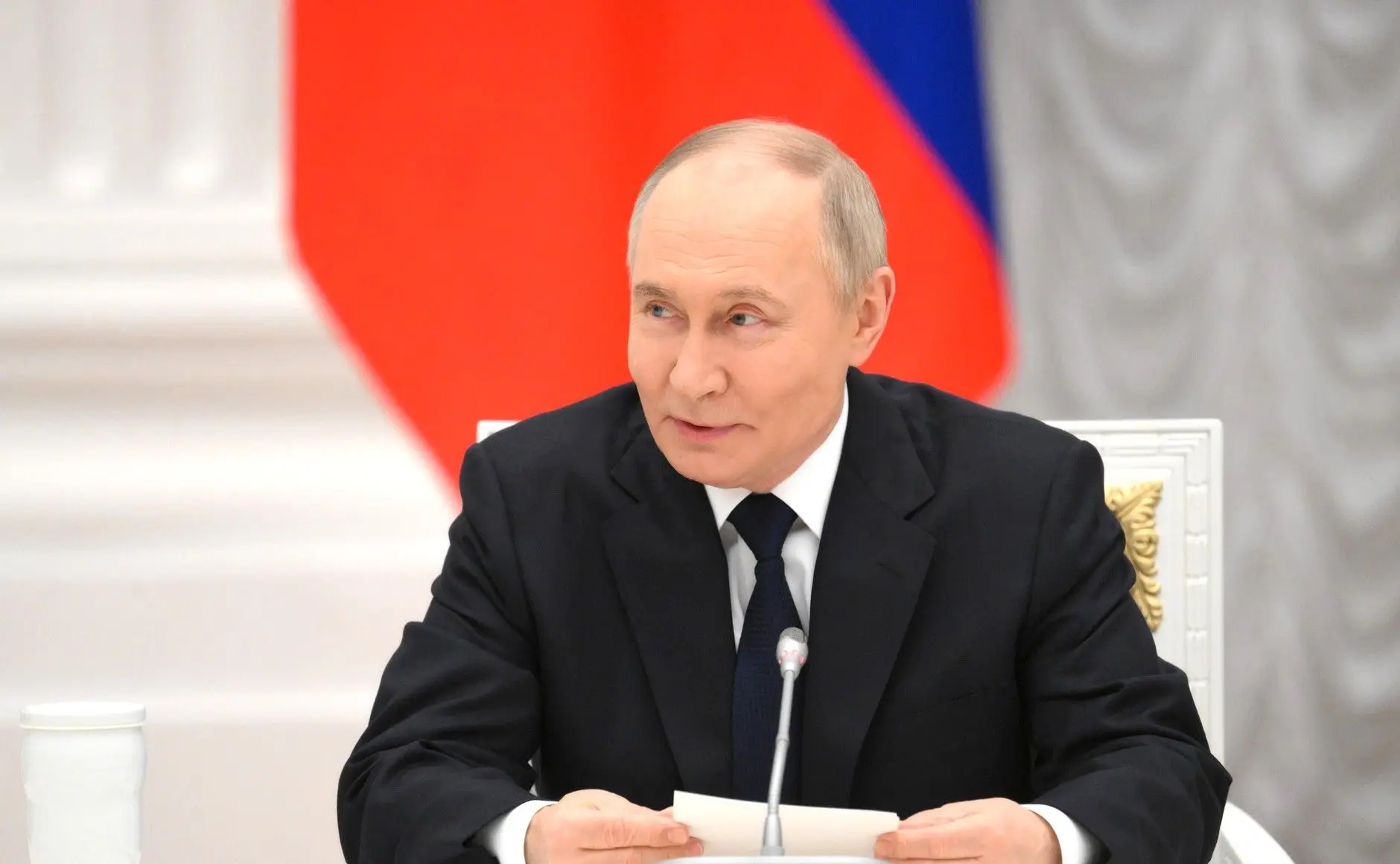 🇷🇺 Президент России, главный выпускник СПбГУ Владимир Владимирович Путин поздравил с ...