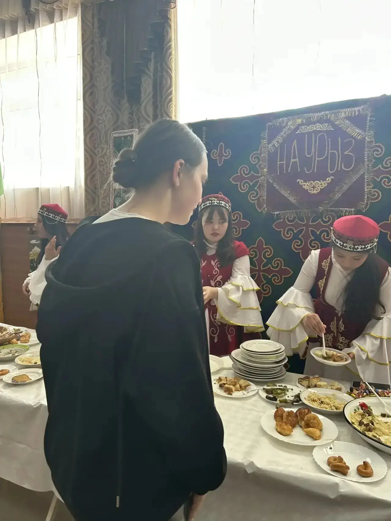 7 «Б» на празднике Наурыз: знакомство с традициями  В преддверии весеннего равноденствия учащиеся 7 