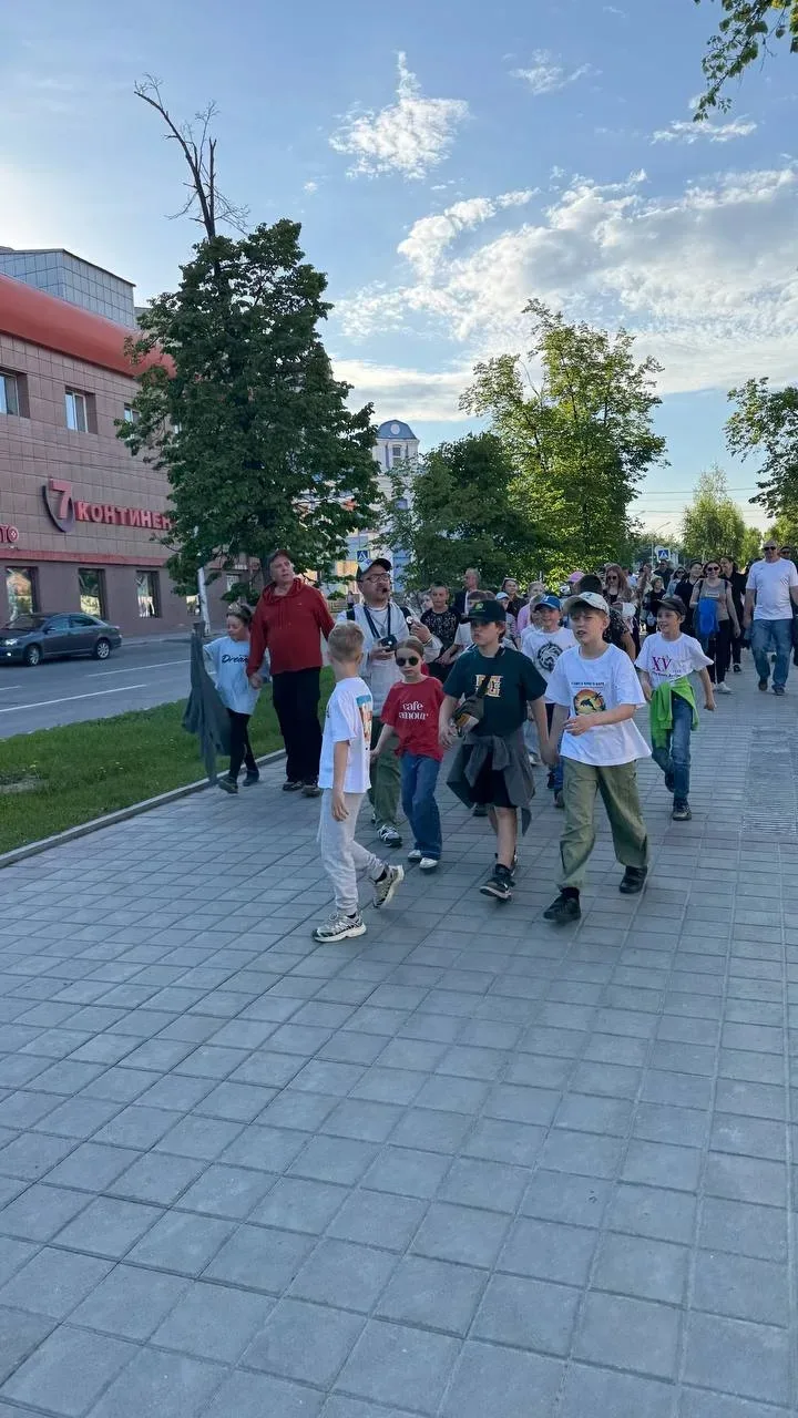 🏛️Город оживает на улицах: экскурсия 3Г класса

26 мая ученики 3Г класса вместе с родителями отправ