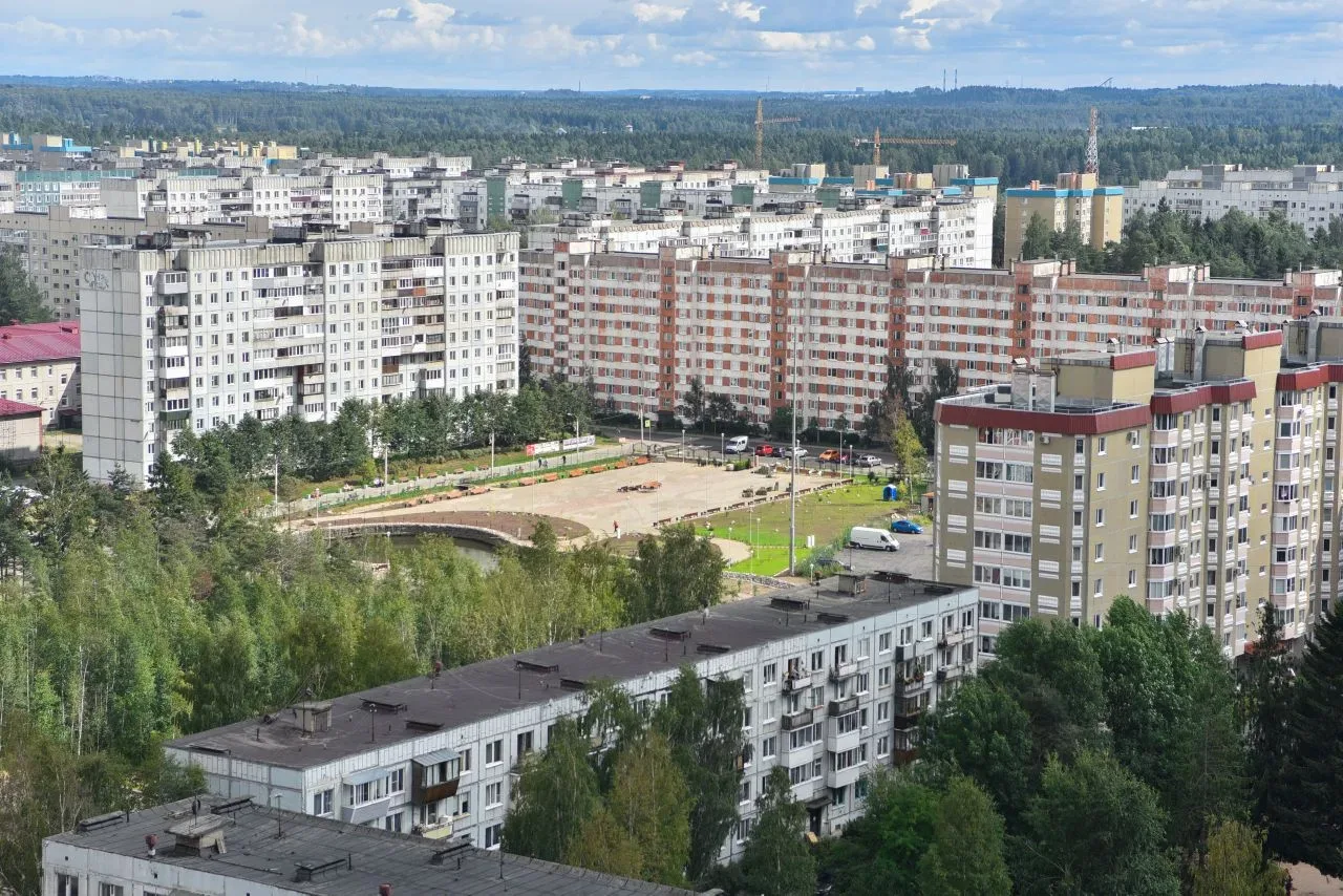 ❗РЕМОНТ В ПАРКЕ ГЕРОЕВ 
👉Сертоловское муниципальное учреждение «Оказание услуг «Развитие» сообщает,