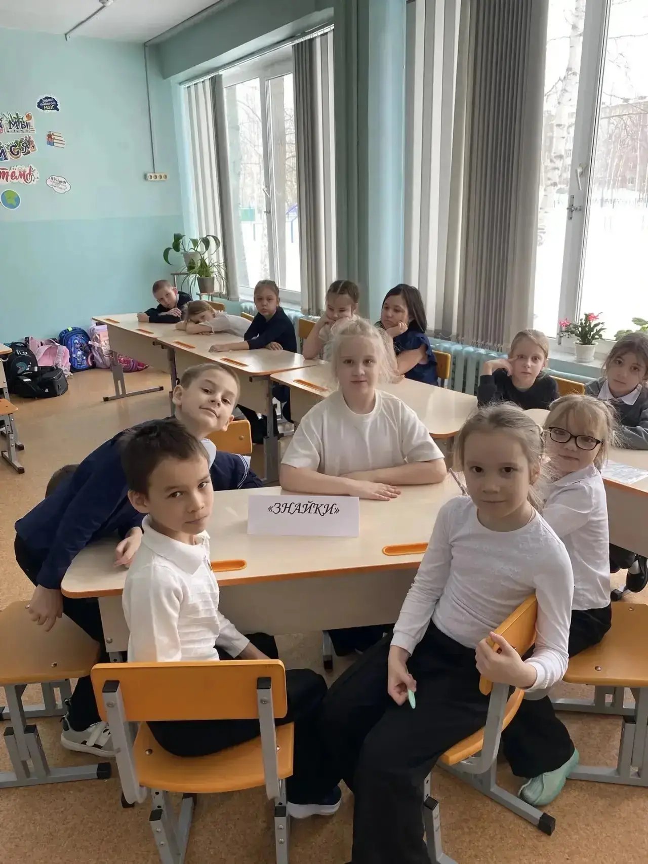 Ваш школьный совёнок снова на связи — и у меня столько новостей, что крылья чуть не трепещут от радо