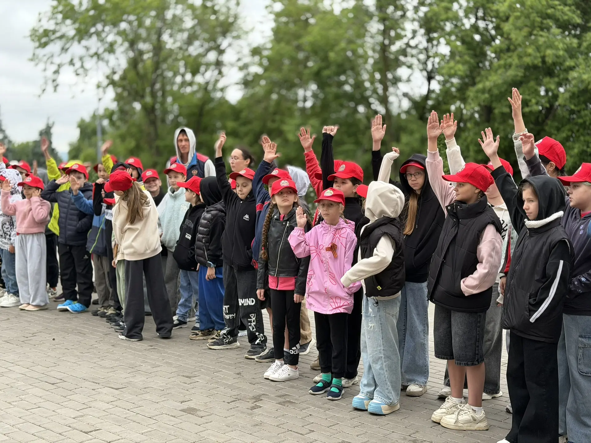 Сегодня в нашем Центре образования №35 начал свою работу пришкольный лагерь дневного пребывания «Иск