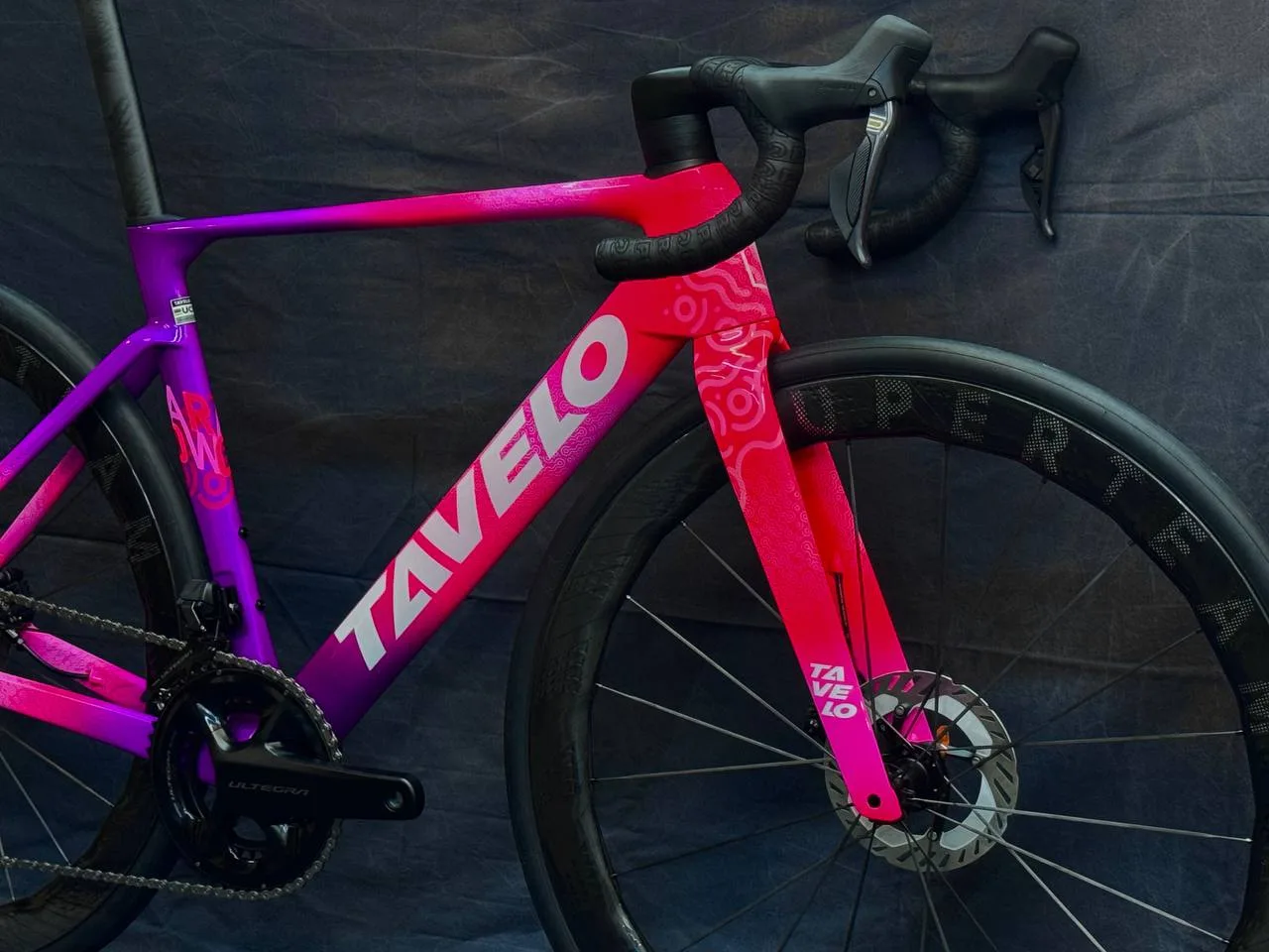 🔥 Первый TAVELO AROW Race собран в Carbonara Bike!