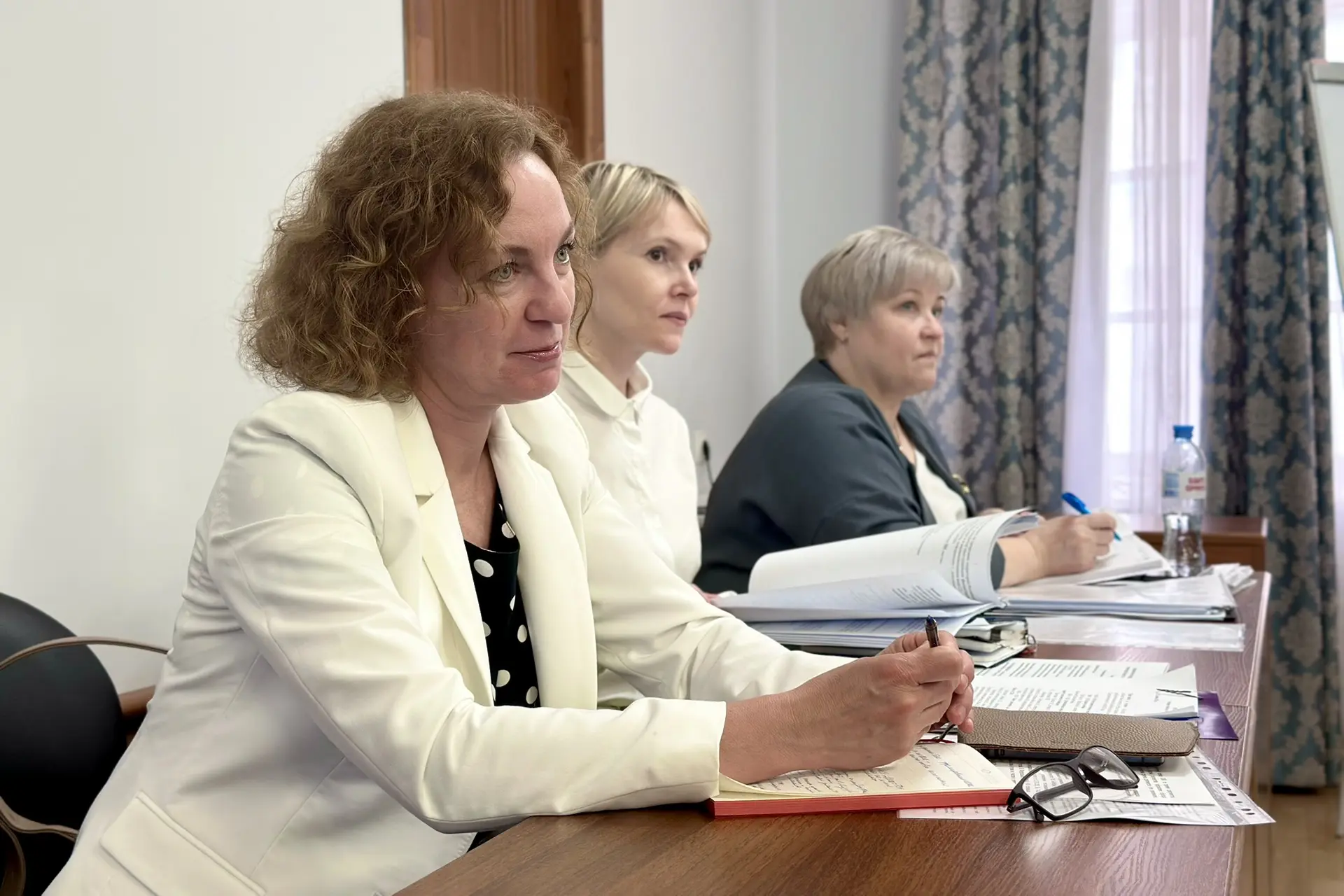 «Стратегическая сессия. Выборы-2026»: окружные избирательные комиссии перед стартом кам...