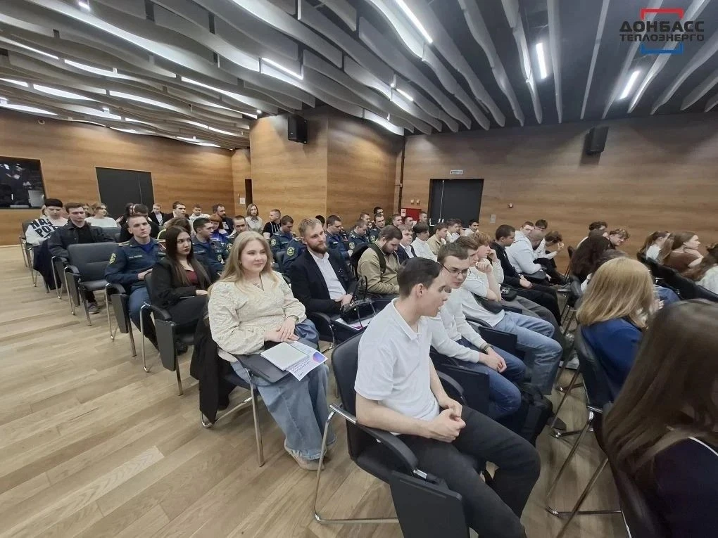 МОЛОДЕЖНЫЙ СОВЕТ ГУП ДНР «ДОНБАССТЕПЛОЭНЕРГО» ПОЛУЧИЛ БЛАГОДАРНОСТЬ ОТ МОЛОДЕЖНОГО ПАРЛАМЕНТА ДНР  🗓