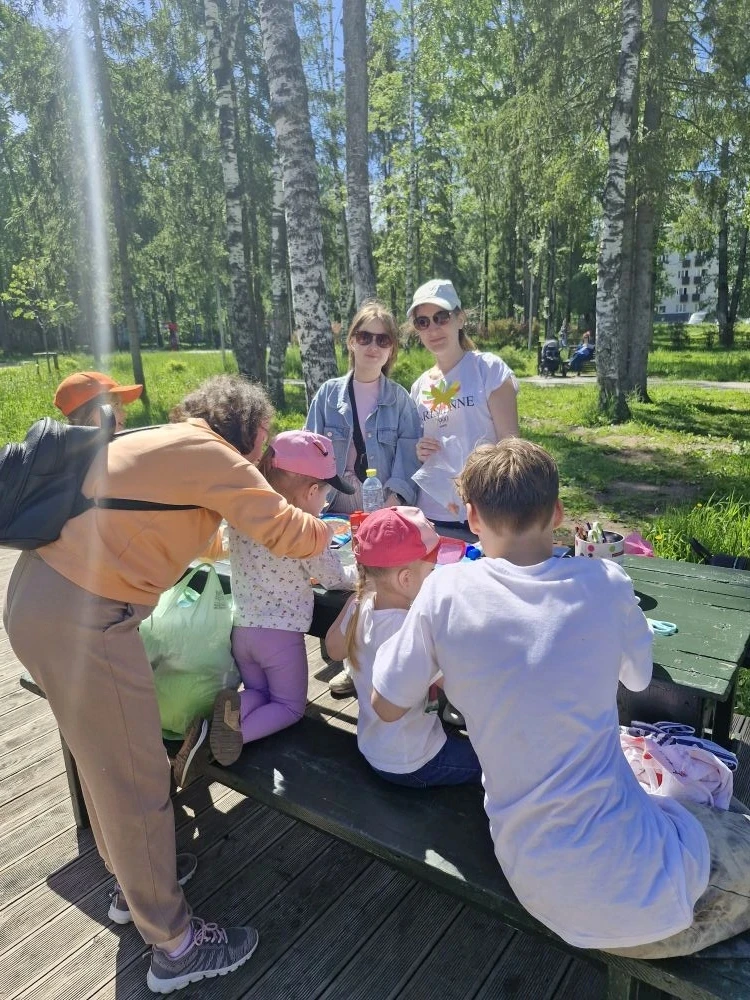 ГОРОДСКОЙ ФЕСТИВАЛЬ "Сыктывкарское лето"!
☀️В парке Строитель в  педагоги нашего Ценентра Диана Влад