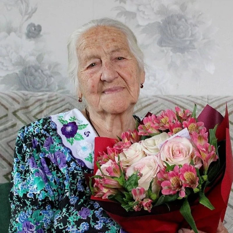 💐 Ветеран становления Калининградской области отмечает 96-летие.