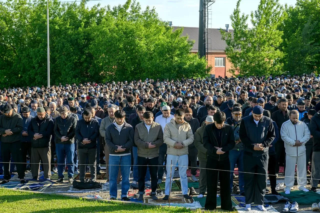 ➡️ Празднование Курбан-байрам  состоялось в Подольске  Это один из самых главных праздников для мусу