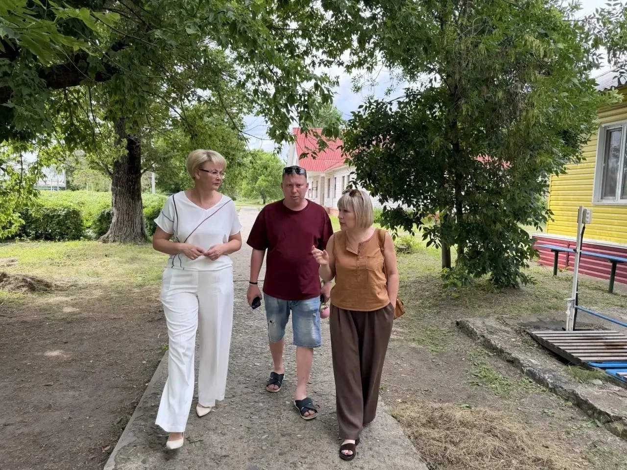 ⛺ В рамках общественного мониторинга «Единой России», депутат Волгоградской областной Д...