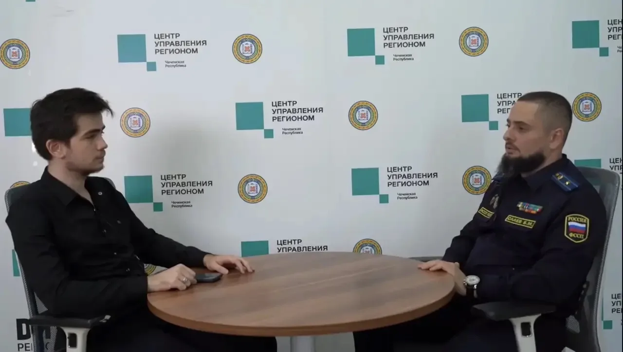 В Чечне должникам напомнили о мерах принудительного взыскания и способах оплаты