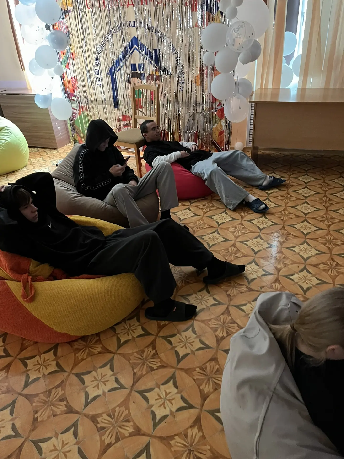 🎬 Сегодня на нашем кинолектории мы посмотрели фильм Андрея Медведева «Предательство». ...