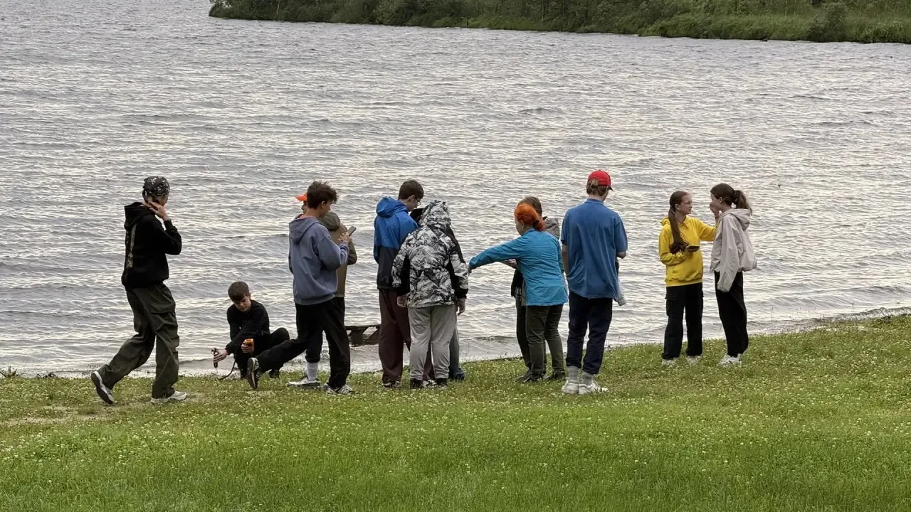 Полевая практика на олимпиадной смене в «Золотом сечении»

В загородном центре «Таватуй» у участнико