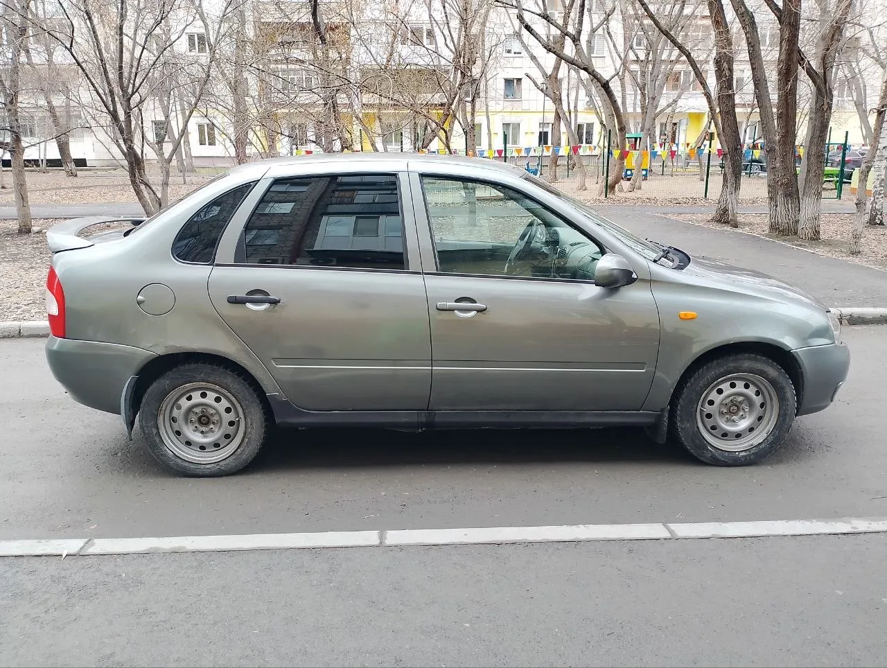 Продам обмен цена 100.000₽
Всё в идеале каждый день ежу сам на нём
Кондер работает печка жарить масл