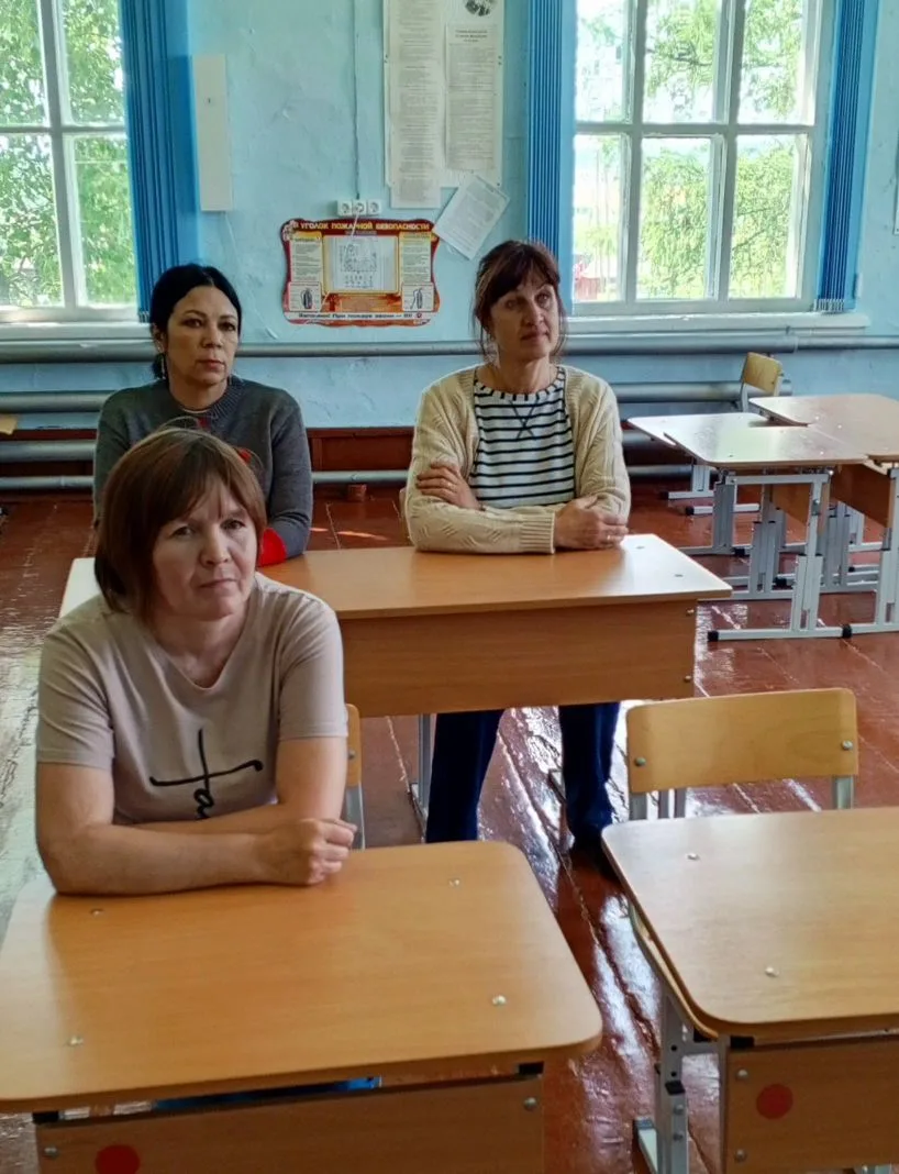 Родительский всеобуч «Безопасное поведение детей на дорогах в летний период»🚴‍♂️
  
  ❗Уважаемые  р