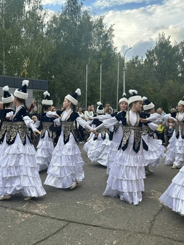 🎉 Праздник детства в Ижевске: яркие эмоции и море веселья!