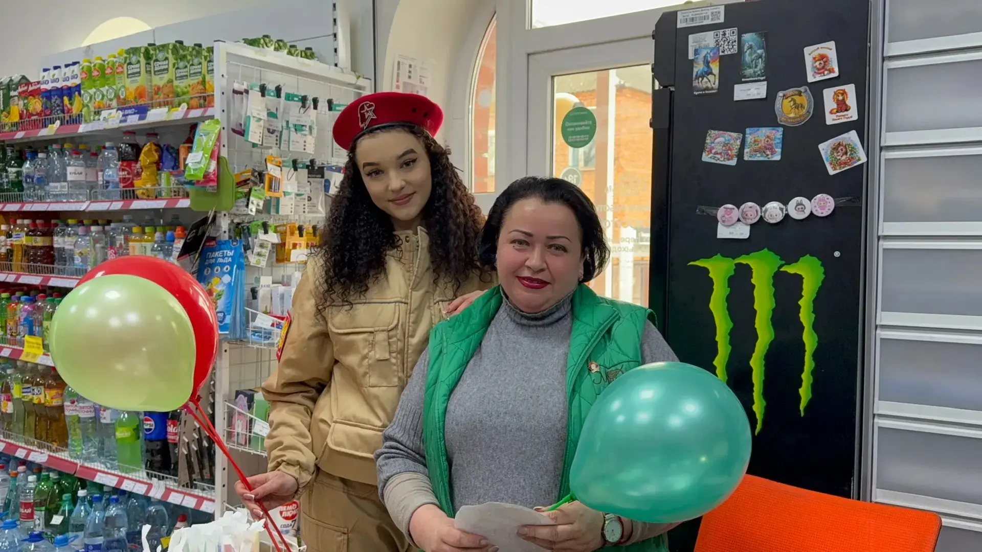 «Километр красоты» от юнармейцев школы № 3! 🌷✨💐  В преддверии 8 Марта отряд «Патриоты Кубани» и акти
