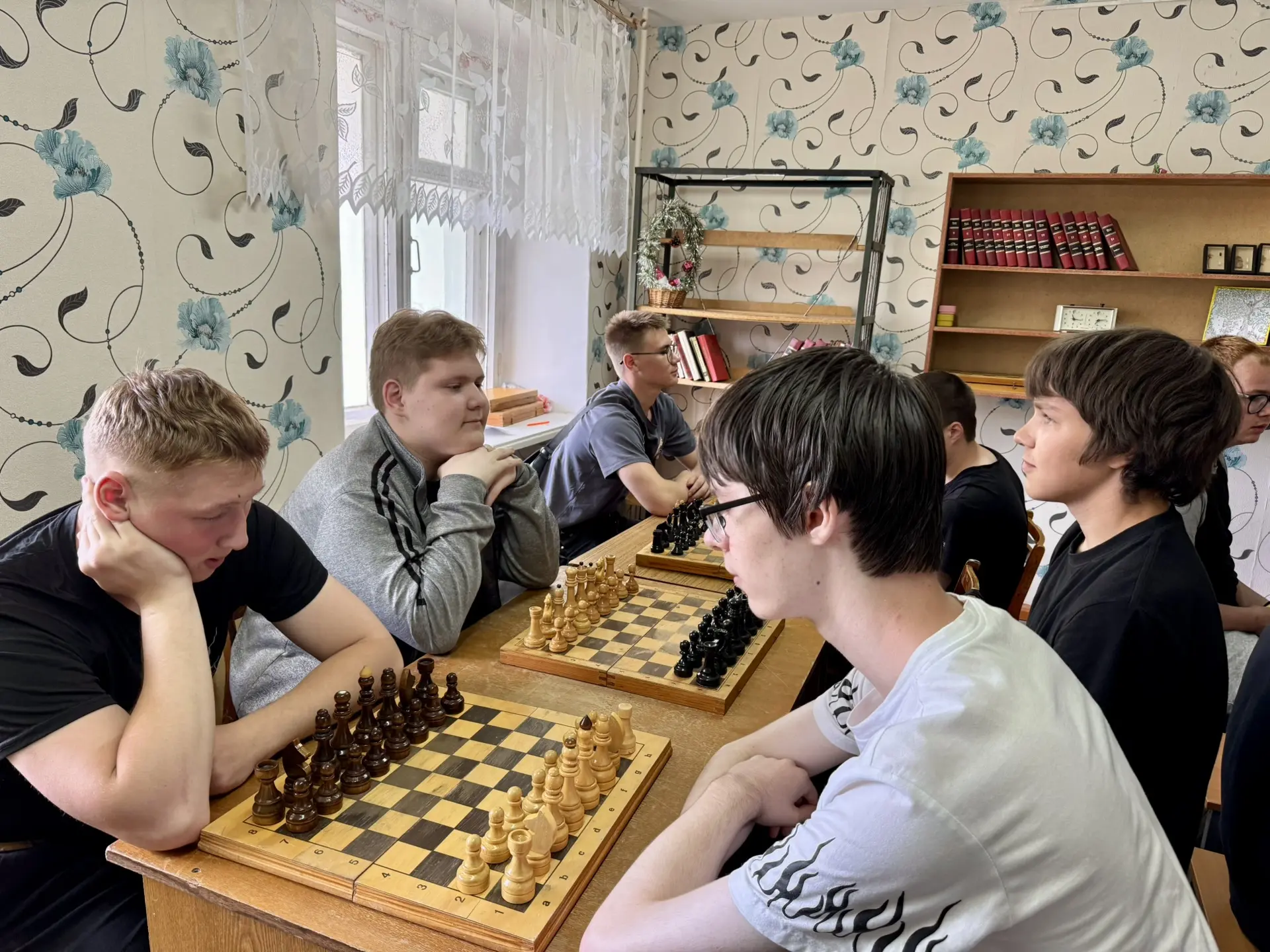 ♟️ Вчера в стенах нашего учебного заведения прошли захватывающие интеллектуальные баталии. 

♟️ Студ